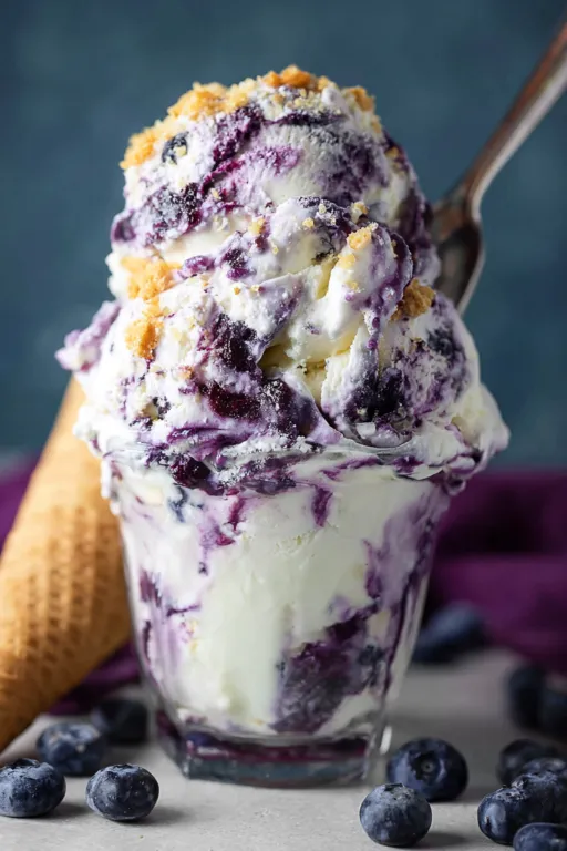 Blueberry Cheesecake Ice Cream (No Churn)